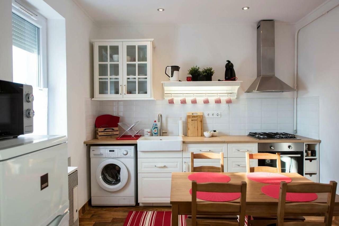 Viola Family Apartman Free Parking Pětikostelí Exteriér fotografie